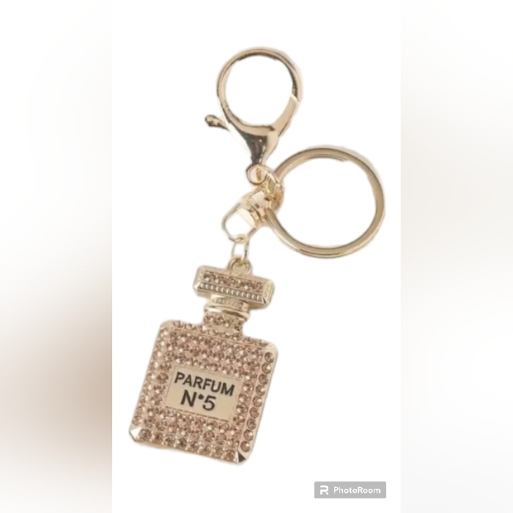 NUMBER 5 WHITE RHINESTONE EMBELLISHED BLINGY BAG CHARM OR KEYCHAIN CHARM  NWT 🏷